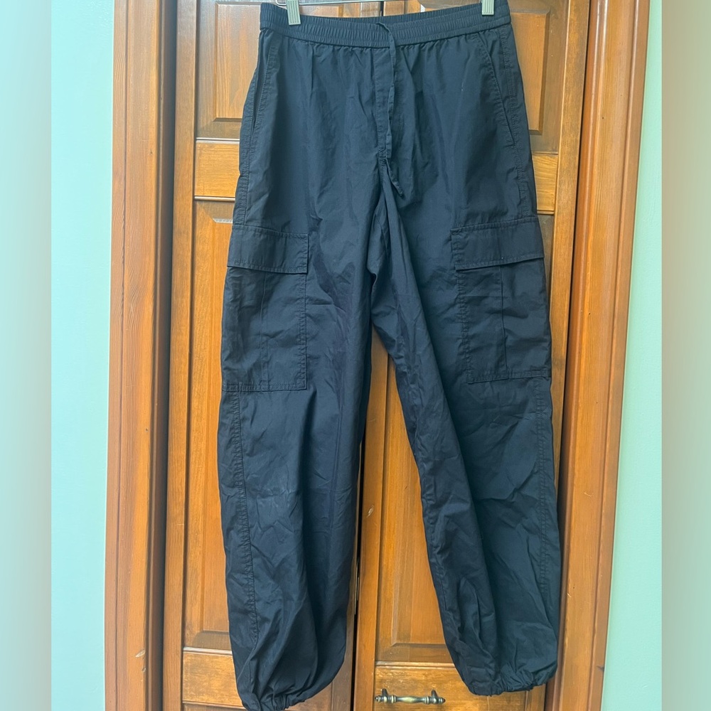 Uniqlo Black Cargo Pants Size XS